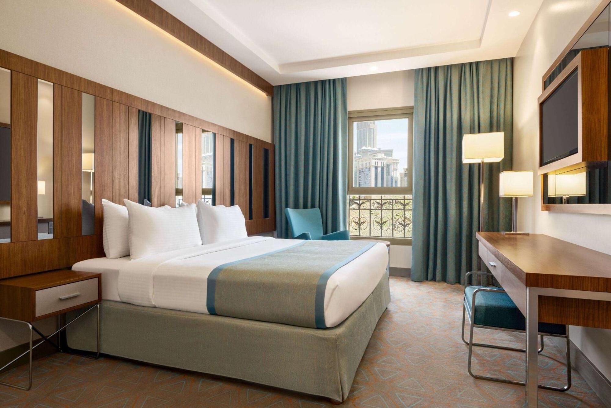 Ramada By Wyndham Makkah Zad Al Tayseer Mekka Eksteriør bilde